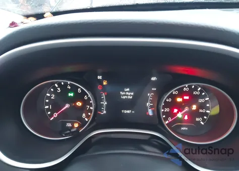 2018 Jeep Compass Latitude 4X4 z USA, uszkodzony, nr VIN 3C4NJDBB6JT250081